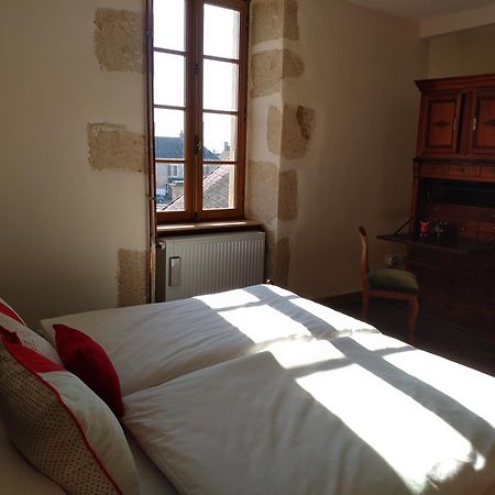 Chez Casimir Bed & Breakfast Cercy-la-Tour Bilik gambar